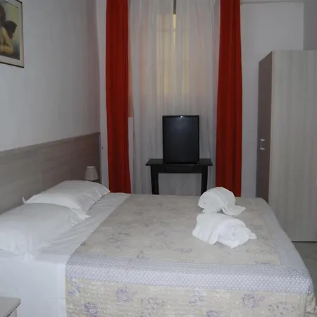 Santa Reparata Bed & Breakfast 2*